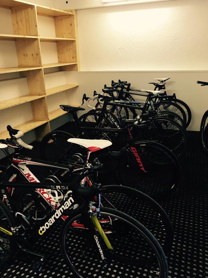 La Vallee Blanche Bikehotel Alpe d'Huez Eksteriør billede