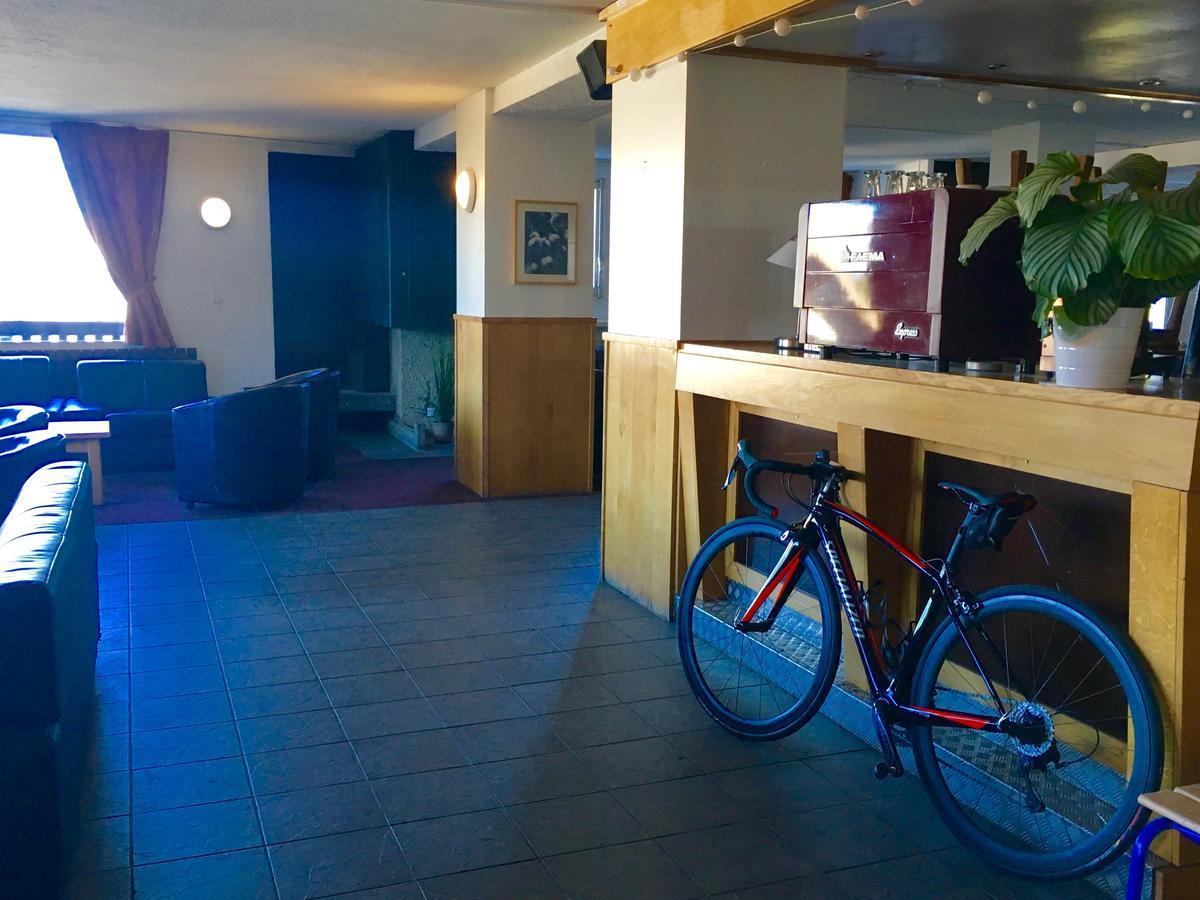 La Vallee Blanche Bikehotel Alpe d'Huez Eksteriør billede